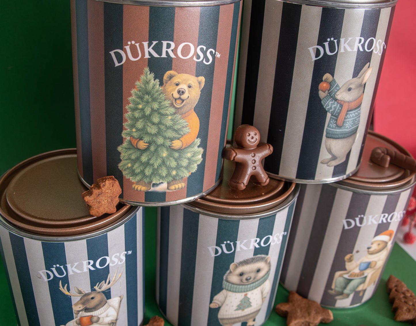 North Pole Mix: Galletas navideñas artesanales con aroma a canela, elaboradas con receta familiar y guardadas en exclusivos tarros vintage DÜKROSS.