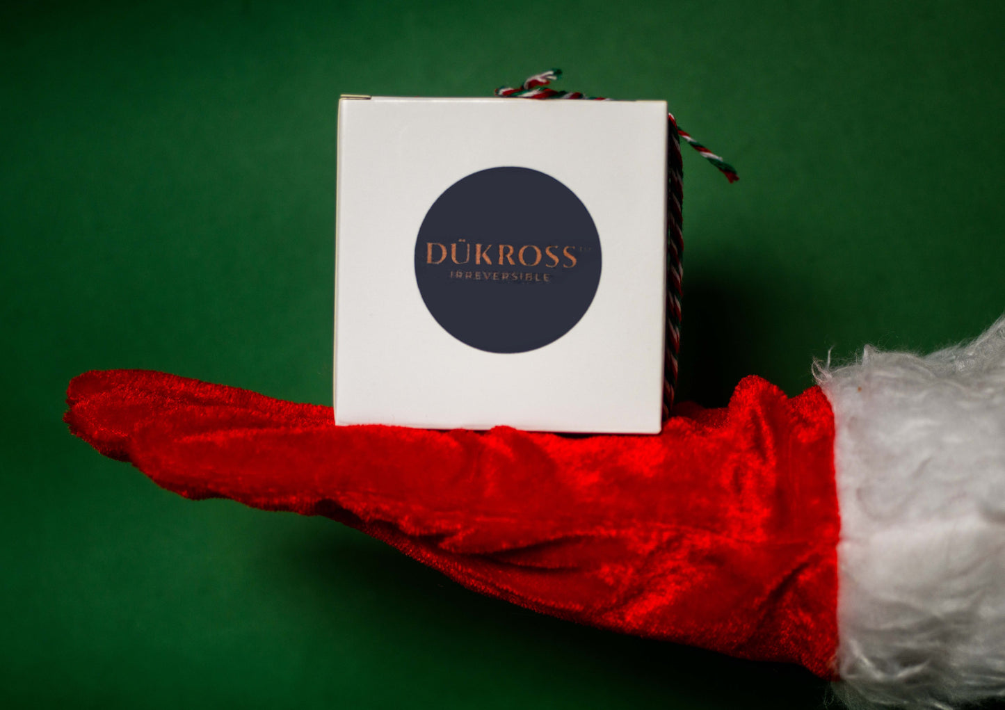 Mini Caja Navidad DÜKROSS – Edición Black Friday