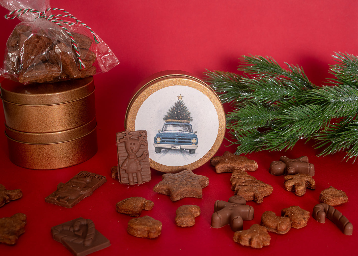 Santa Mix: Galletas navideñas artesanales con aroma a canela, elaboradas con receta familiar y guardadas en exclusivos tarros vintage DÜKROSS.