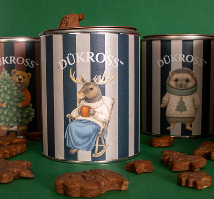 North Pole 200 Grs.: Galletas navideñas artesanales con aroma a canela, elaboradas con receta familiar y guardadas en exclusivos tarros vintage DÜKROSS.